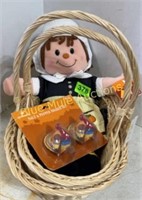 Pumpkin Pal doll, 2 baskets, S&P