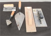 Box Various Size & Style Trowels