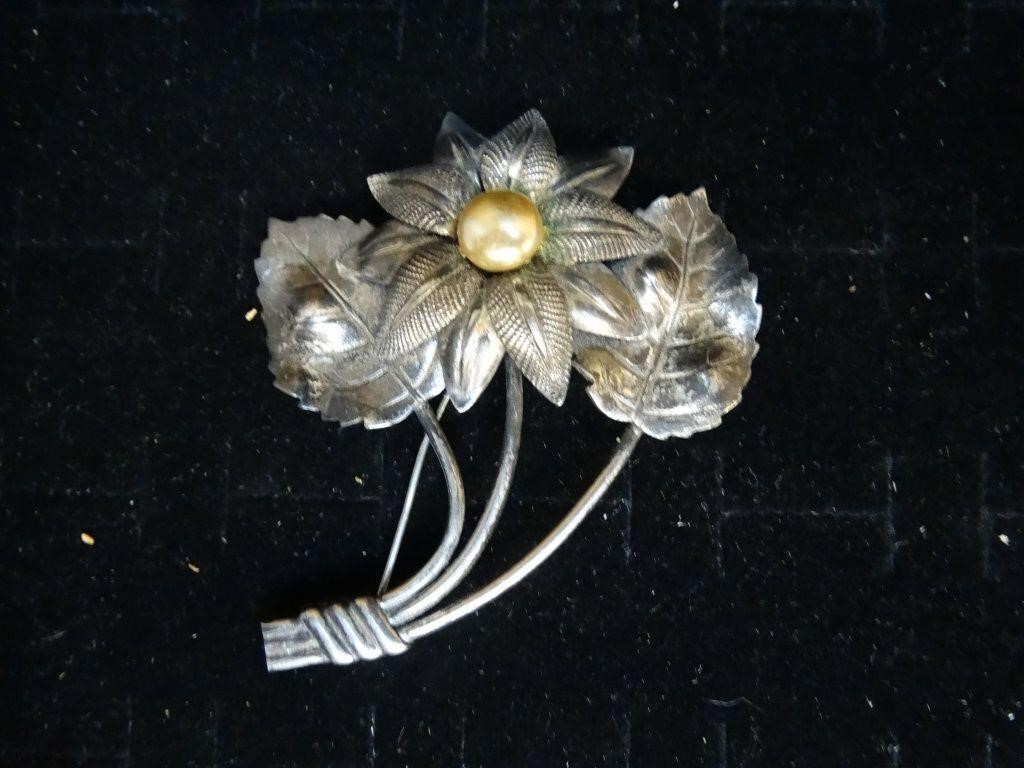 Vtg Pewter & MoP 2-1/2" Flower & Leaf Brooch