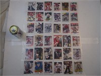 36 cartes de hockey de divers gardiens de but