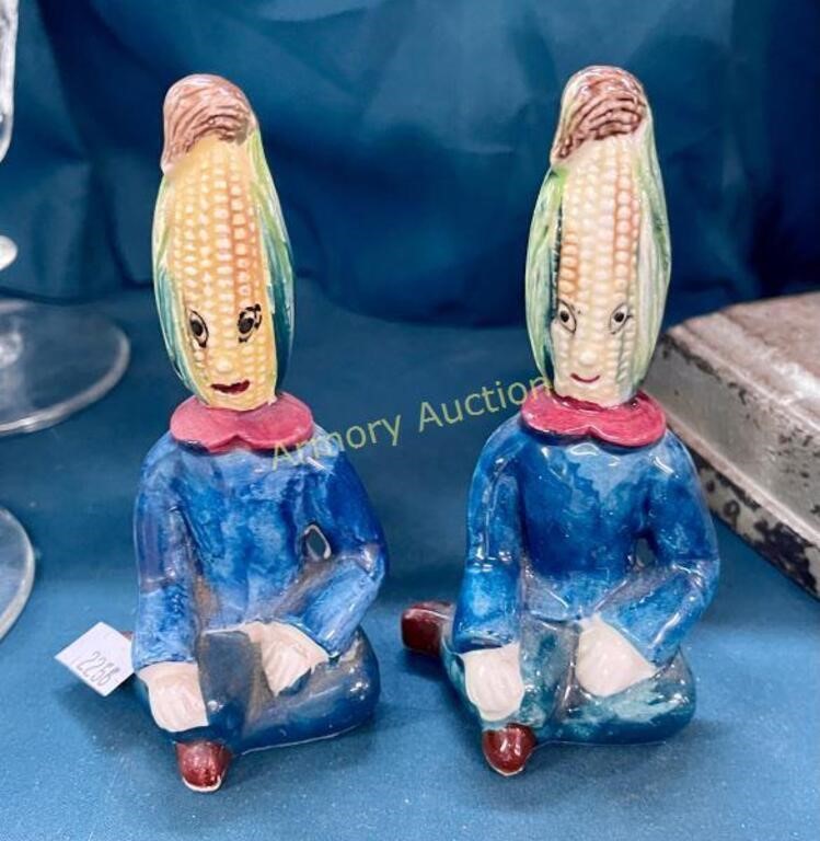 ANTHROPOMORPHIC CORN CERAMIC SHAKERS