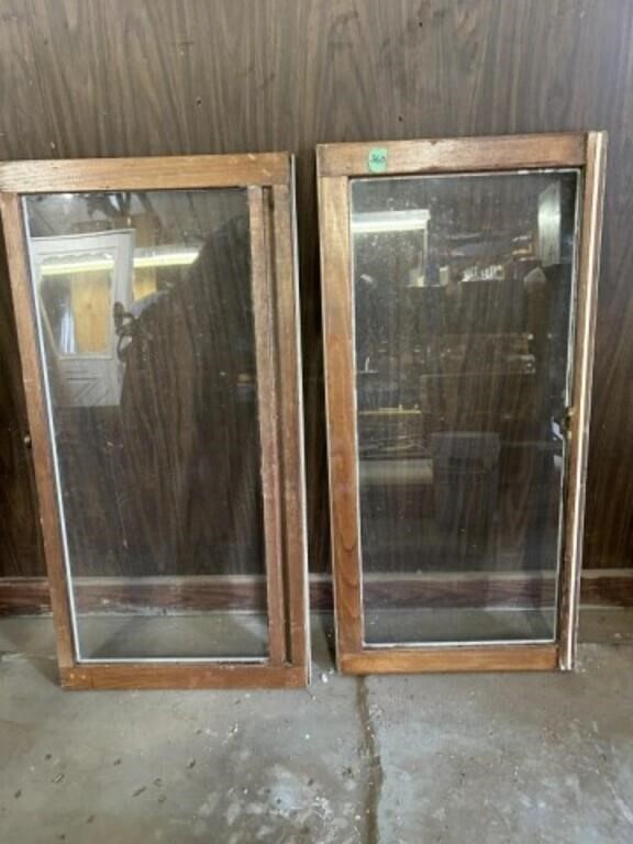 2- 19 x 40 Windows