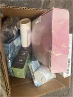 Box Lot of Assorted Health/Beauty Items