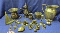 21pcs of brass items