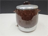 West Bend Heated Bean Pot Electric