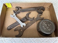 Case Cap & Case Wrenches