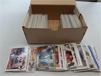 LARGE LOT GEM MINT FOOTBALL CARDS IN SLEEVES