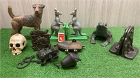 GROUP LOT OF CAST IRON COLLECTABLES INCLUDES: