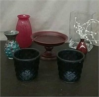Box-6 Decorative Vases & Raised Candle Holder