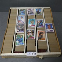 Assorted 89' Topps Baseball Cards