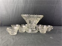 Small glass punch bowl with 7 glasses