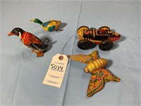 GROUP OF VINTAGE METAL WIND UP AND PUSH TOYS