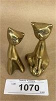 2 Brass cats