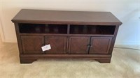 Entertainment center 59x20x30