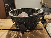 woven basket with metal frame