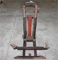 Old Bumper Jack