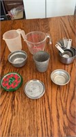 Measuring cups and misc