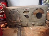 National Mdl. NC 57 Tube Radio - Vintage!