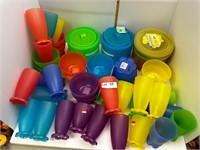 Lot of Plasticware Bowls and Tumblers ++