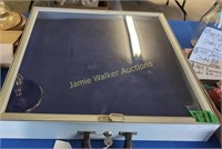 Aluminum Tabletop Showcase 22x22x3" With Key, By