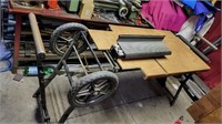 Portable sliding table saw bench