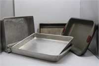 6 Aluminum Baking Pans