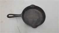 Griswold 3 cast iron pan