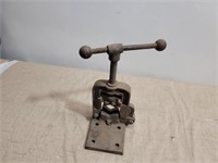 Vintage Cast Iron Pipe Vise