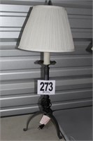 (1) Metal Table Lamp (U241)