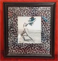 11 - FRAMED, SIGNED BETTIE PAGE PHOTO (F73)