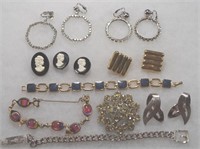 15 COSTUME JEWELRY BRACELETS BROOCHES SOME SIGNED