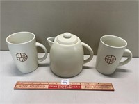 STARBUCKS COFFEE MUGS WITH TEA POT