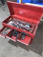 Tool chest c/w qty of tools...tr2