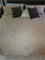 King Comforter, Shams, Pillows & Sheet Set