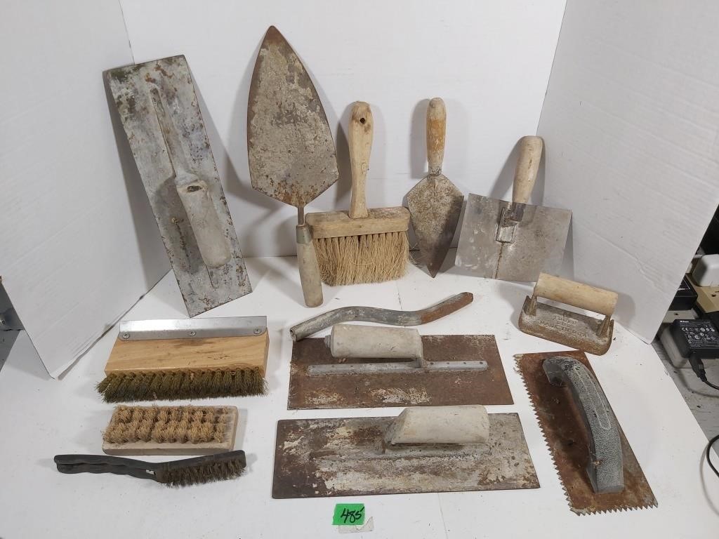 Crate of cement & plaster tools