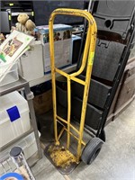 DOLLY HAND TRUCK