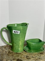 HM VTG Pottery Pitcher & Gravy Great Green Color