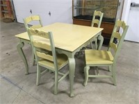 42 Inch Mid Century Table/4 Chairs