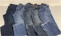 5 Levi’s Jeans Size: 34x32