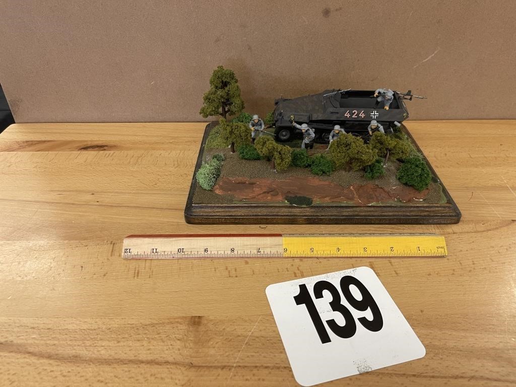 9" X 11.5" - WWII "AMBUSH" DIORAMA