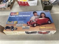 The big deuce classic “32 ford roaster model kit