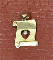 Scroll pendant, 10K gold, diamond chip, .8g