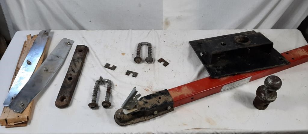 Assortment of trailer hitch items