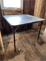 34"X34" FOLDING TABLE