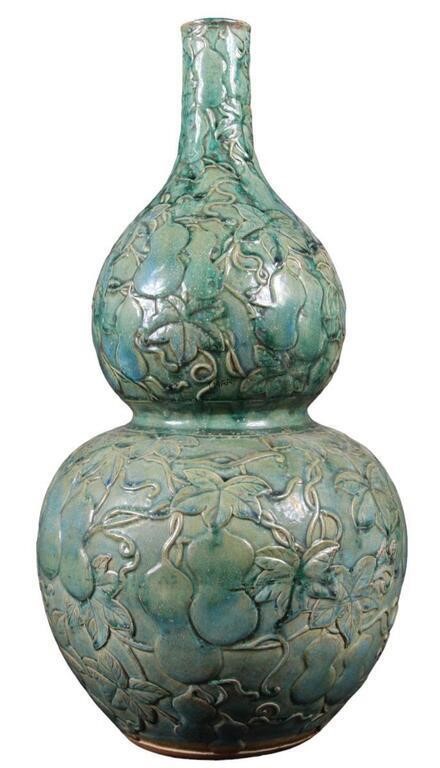 GREEN HUNDRED GOURD VASE