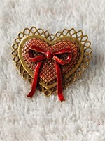1970s Jonette Jewelry Heart Pin