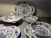 WEDGWOOD SERVING PLATTERS, BOWLS, COVERED BOWL