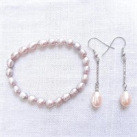 Freshwater Pearl Earrings & Bracelet