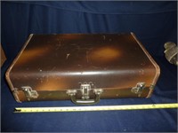 VINTAGE SAMSONITE SUITCASE