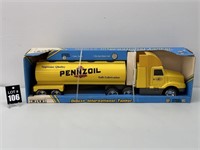 ERTL Deluxe International Tanker